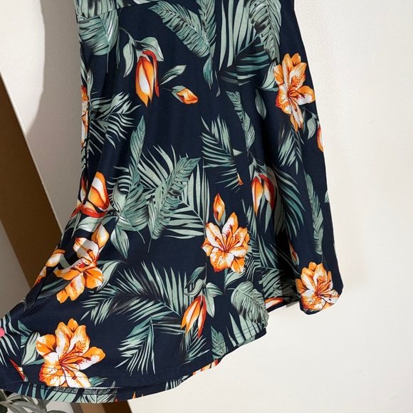 Floral Sleeveless Dress - Navy and Orange - Picture 4 of 4
